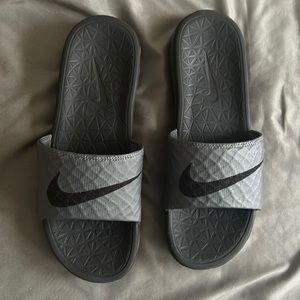 Women’s Nike slides